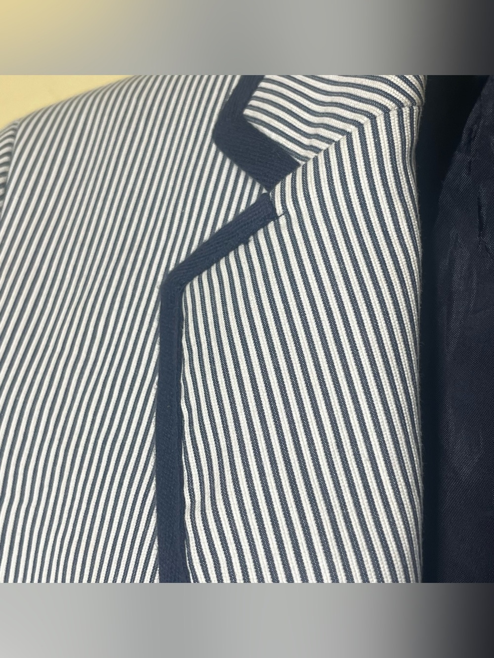 Jones New York White and Navy Striped Blazer with Gold Buttons - Picture 4 of 5